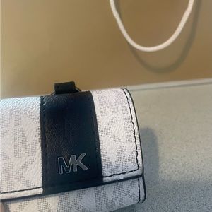 Michael Kors AirPod Pro case